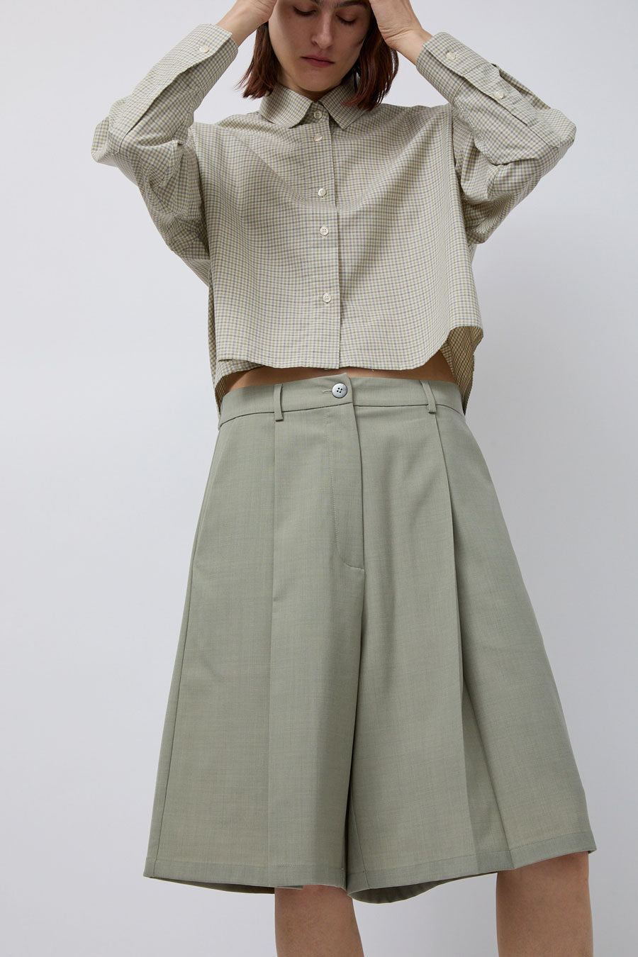 CORDERA Tailoring Bermuda Shorts in Salvia