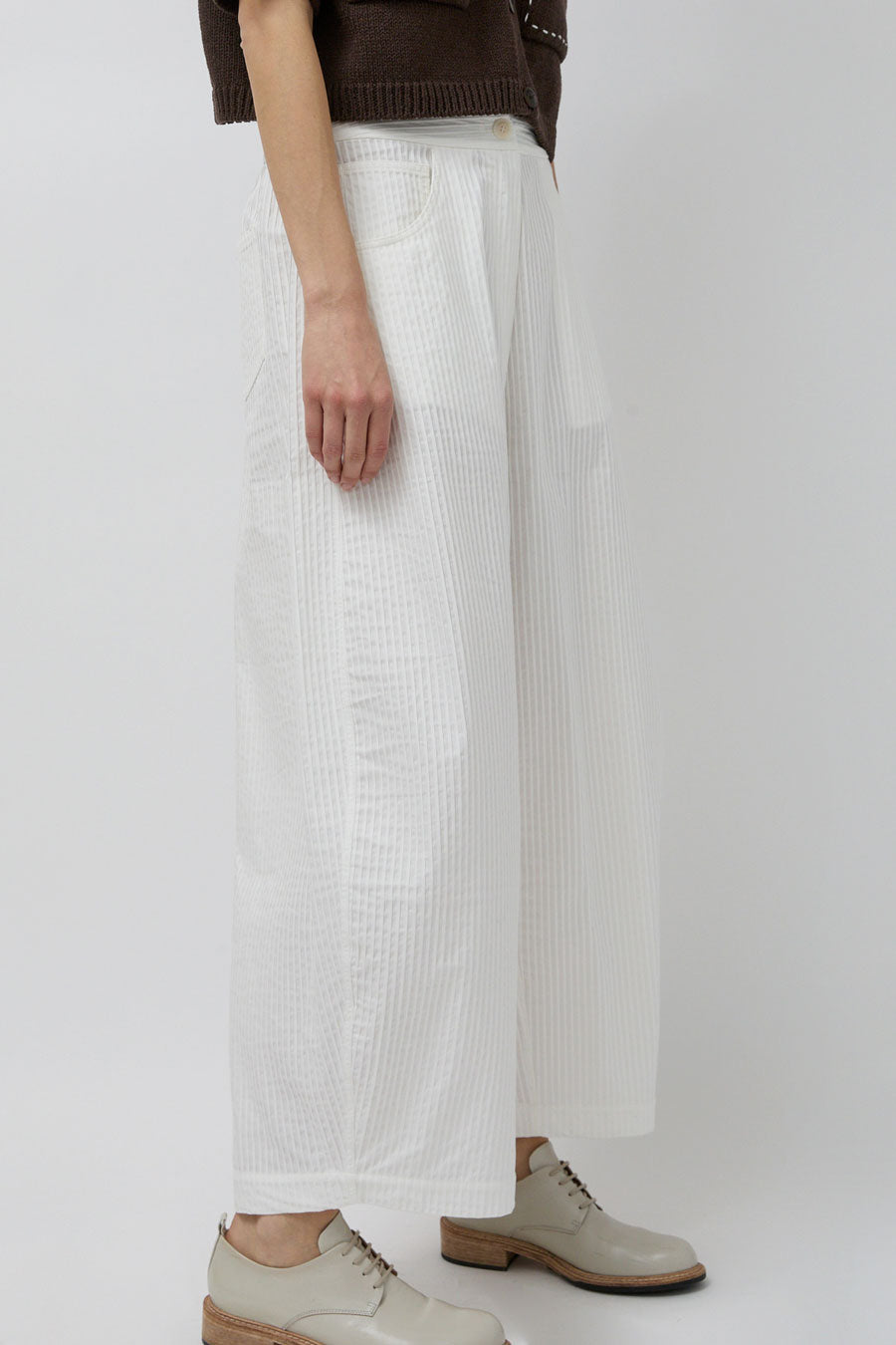 CORDERA Tubular Curved Pants in White