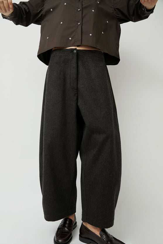 CORDERA Wool Cuved Pants in Java