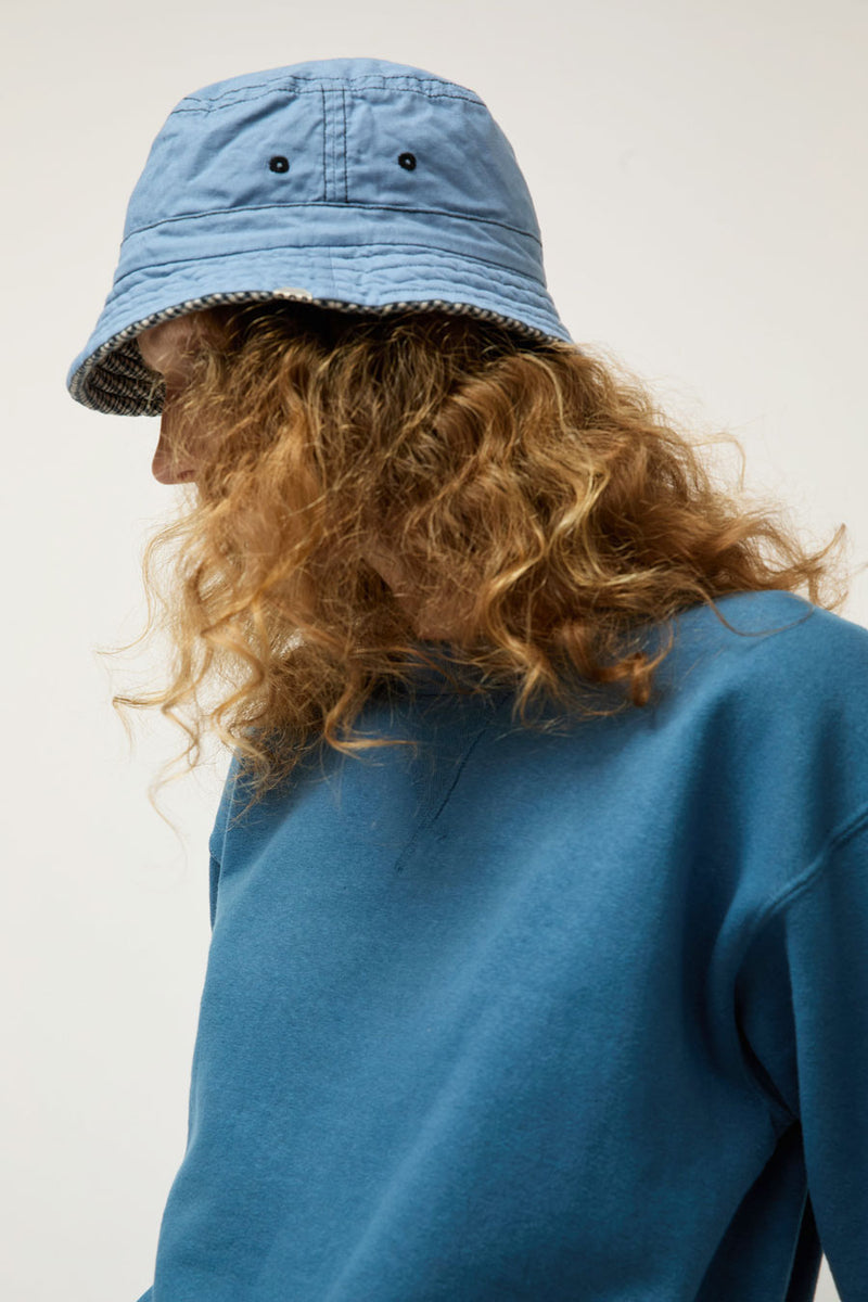 DECHO Quilted Reversible Bucket Hat in Gray and Black