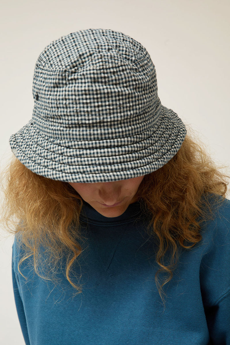 DECHO Quilted Reversible Bucket Hat in Gray and Black