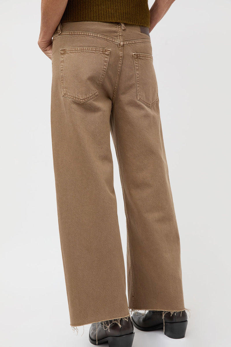 Dala Isle Ankle Jean in Oak Brown