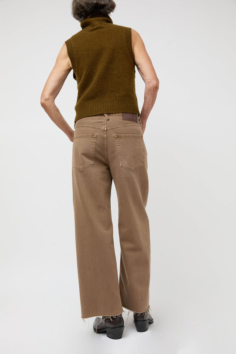 Dala Isle Ankle Jean in Oak Brown