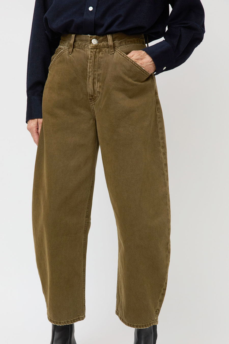 Dala Lido Ankle Jean in Dark Olive