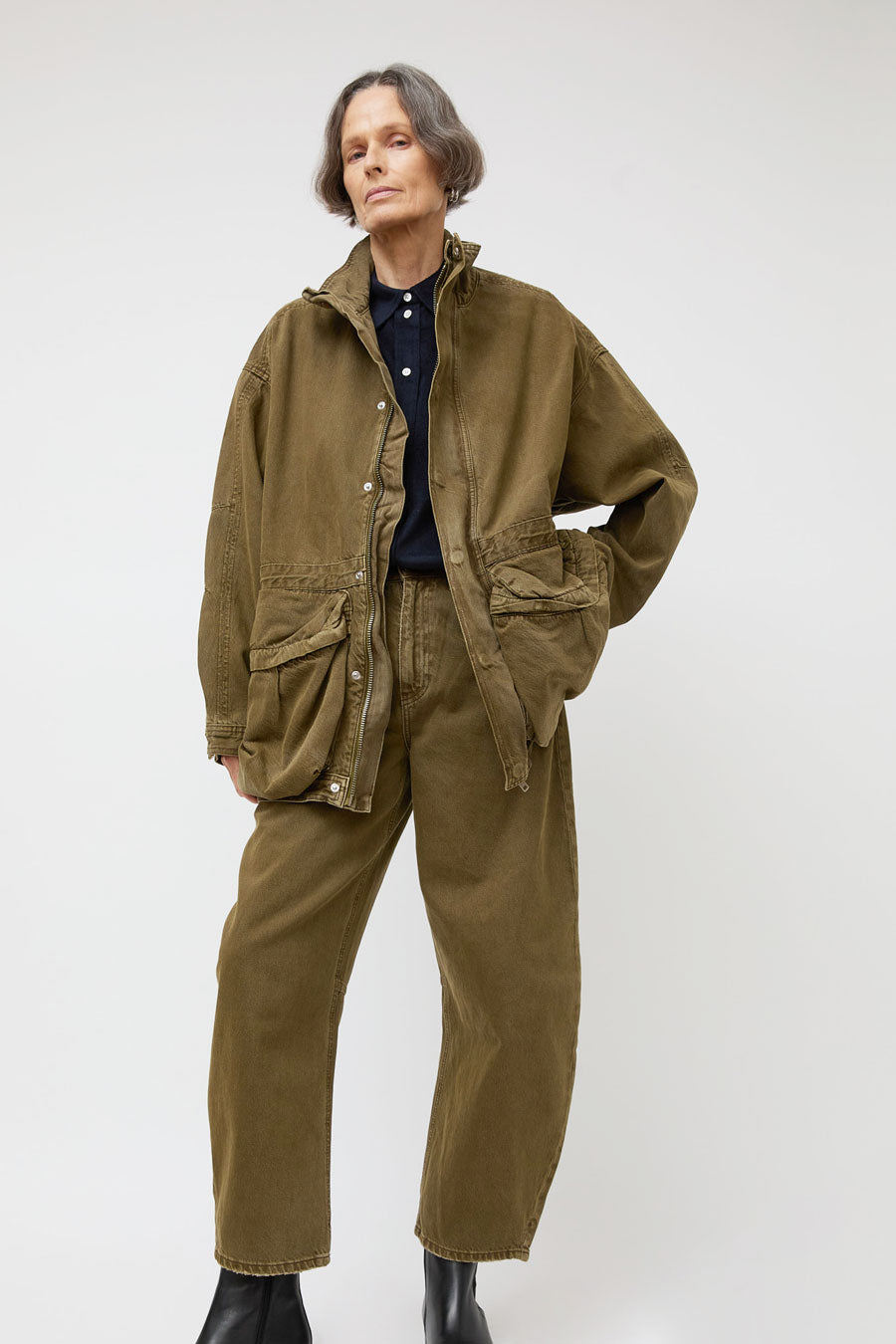 Dala Mountain Jacket in Dark Olive