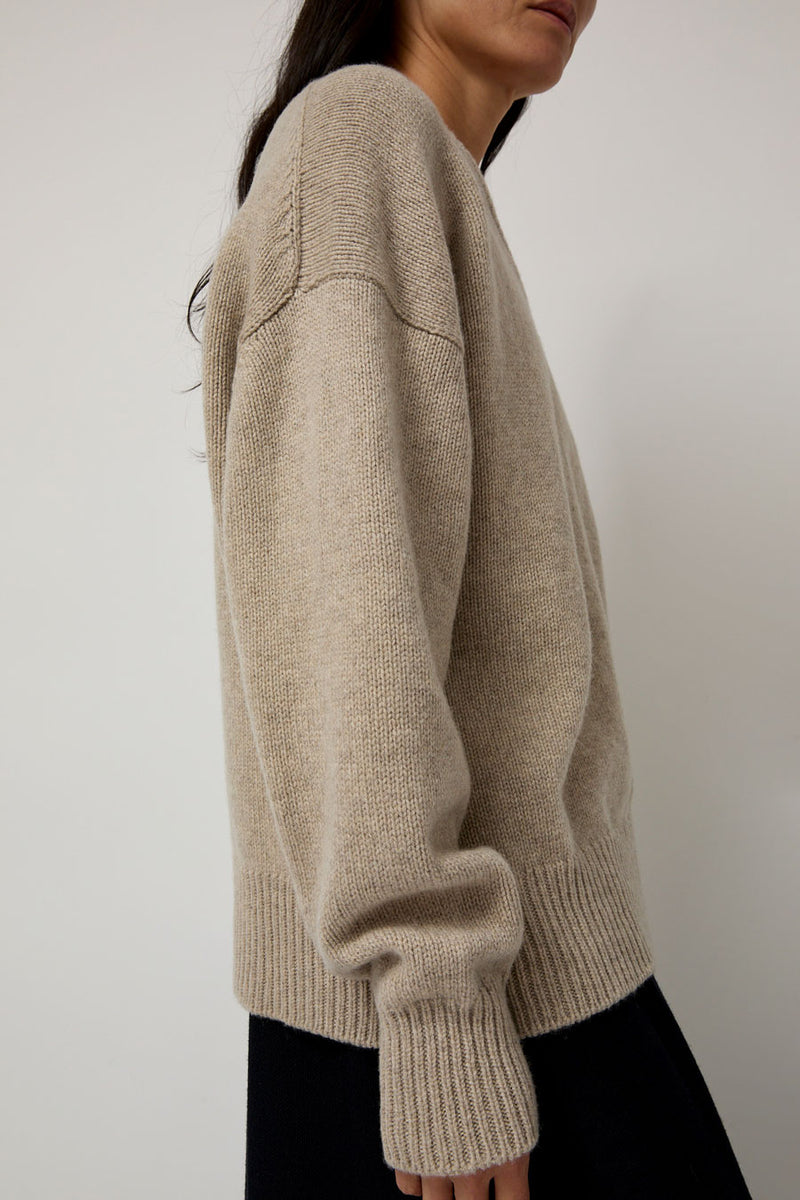 &Daughter Balla Slouch V Neck Sweater in Beige