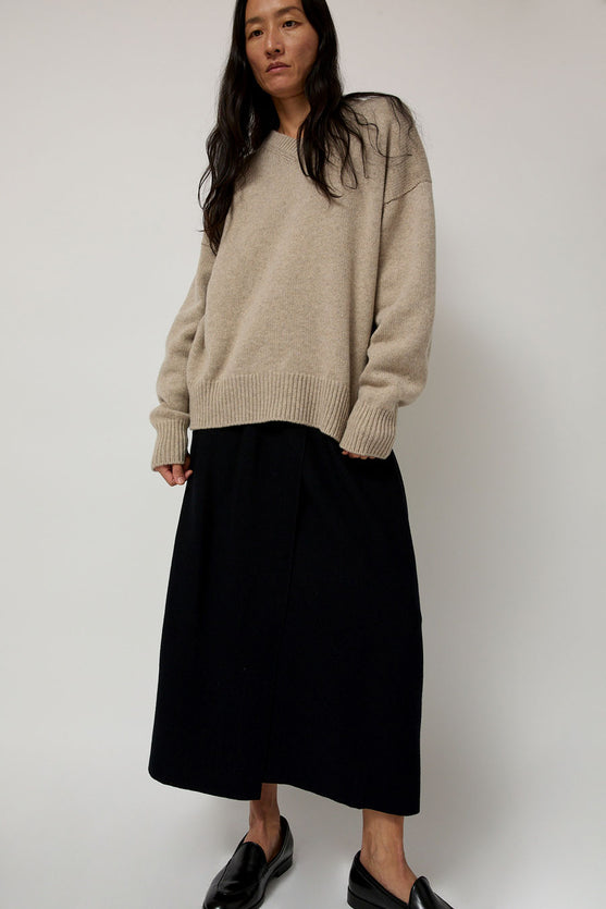 &Daughter Balla Slouch V Neck Sweater in Beige