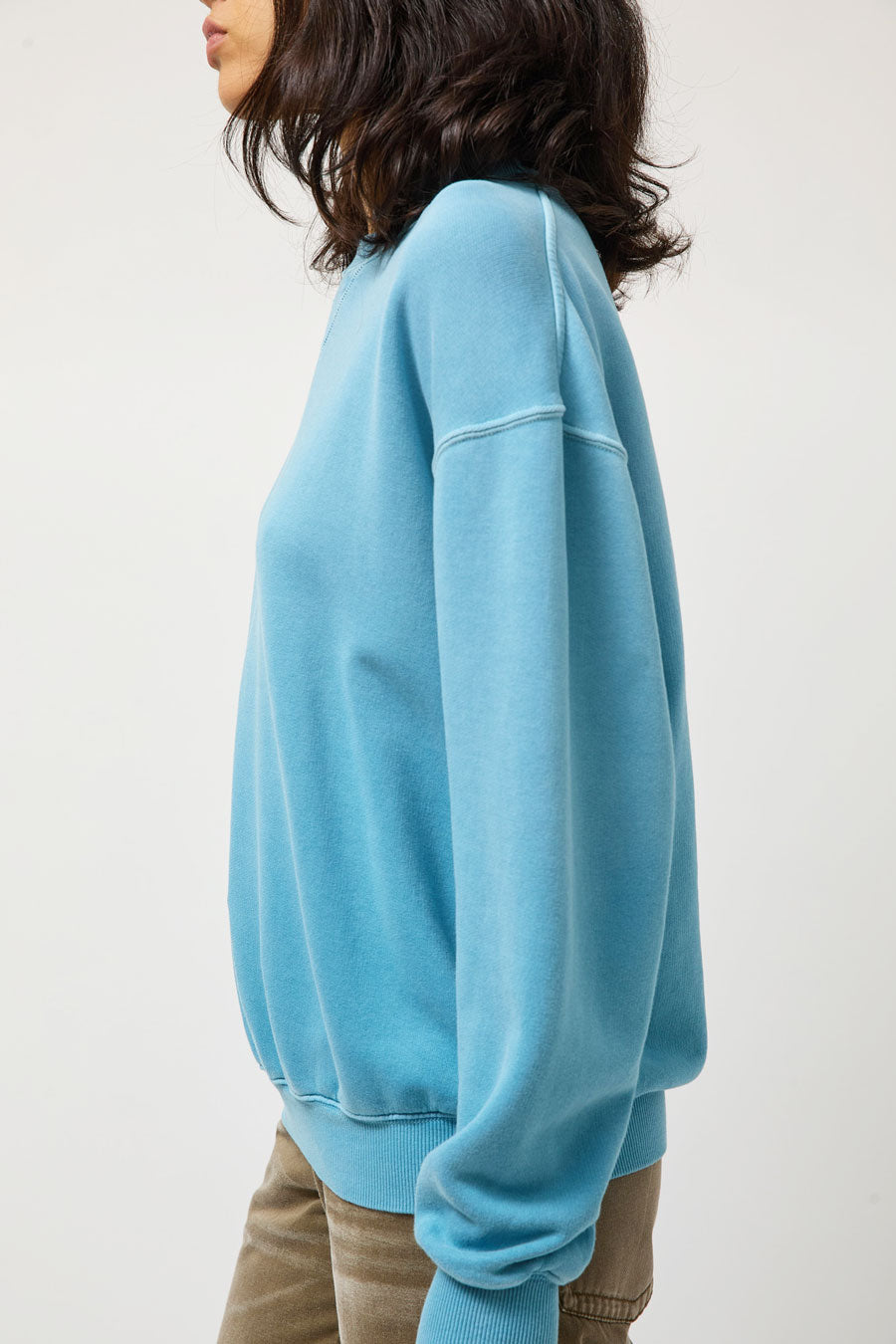 6397 Deb Sweatshirt in Washed Blue