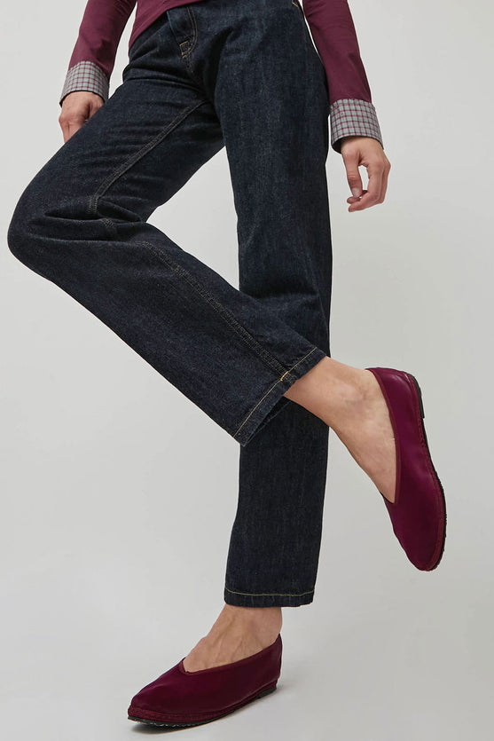 Drogheria Crivellini Fu-Kung in Burgundy – No.6 Store