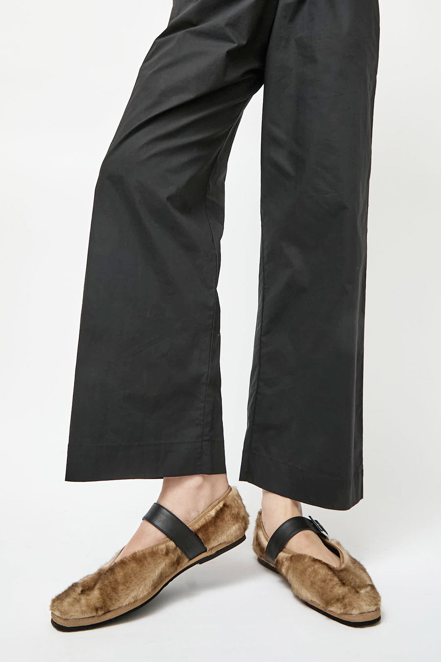 Drogheria Crivellini Mono Mary Jane in Beige Faux Fur