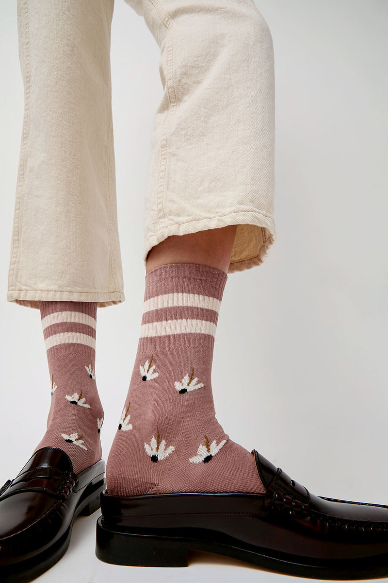 Exquisite J Daisy Socks in Taupe