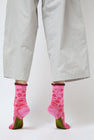 Exquisite J Flower Socks in Pink