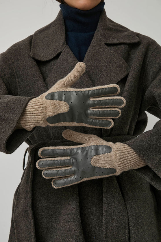 Exquisite J Gloves in Cream with Grey