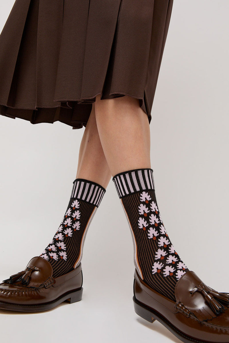 Exquisite J Graphic Socks in Black