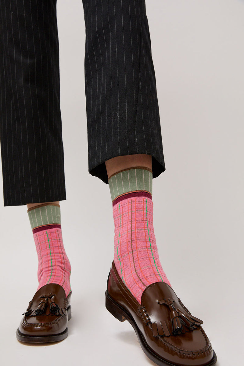 Exquisite J Plaid Socks in Pink