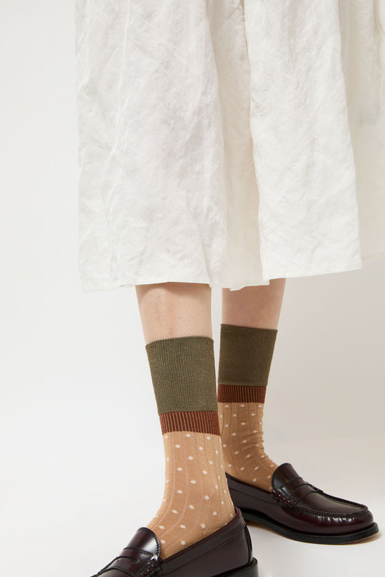 Exquisite J Polka Dot Socks in Mocha