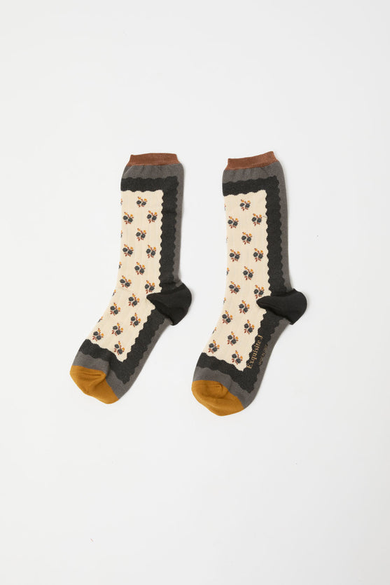 Exquisite J Short Cotton Micro Roses Socks in Cream