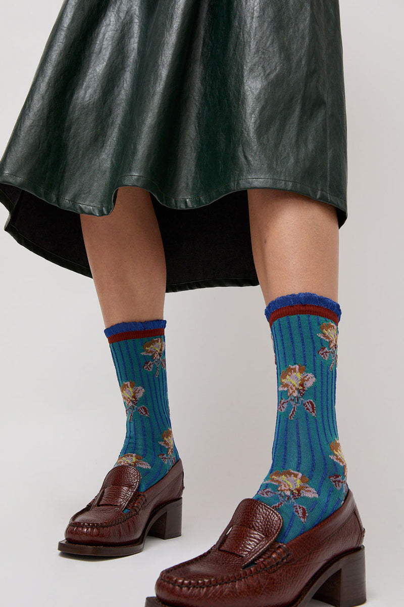 Exquisite J Short Flower Socks in Blue