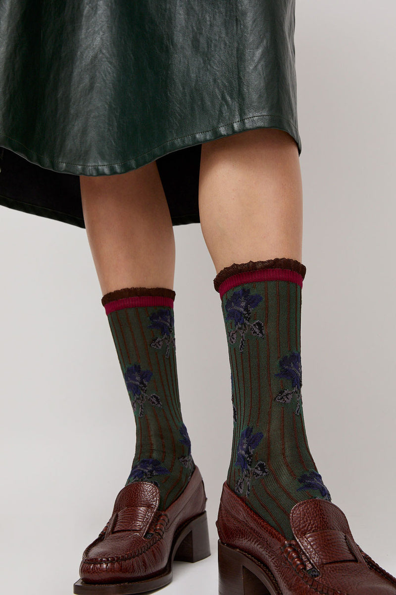 Exquisite J Short Flower Socks in Olive