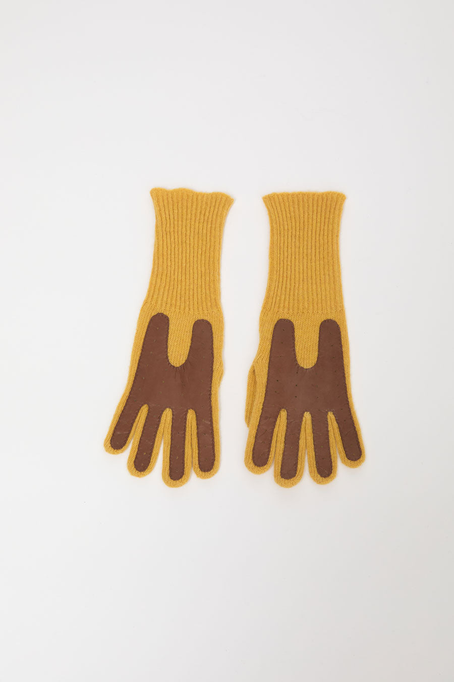 Exquisite J Gloves in Mustard with Camel