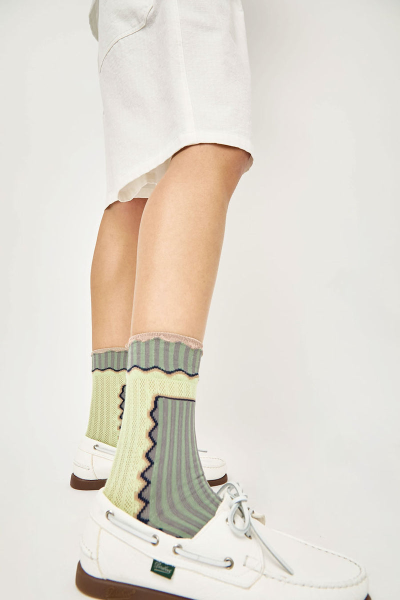 Exqusite J Waves and Stripes Socks in Mint