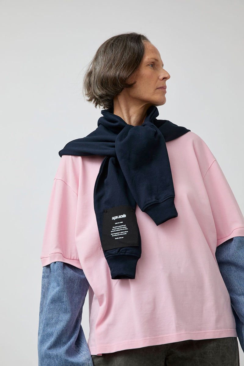 Façon Jacmin Assia Upcycling Sweater Scarf in Dark Blue