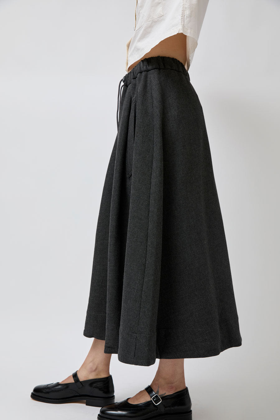 Girls of Dust Meadow Skirt in Anthracite