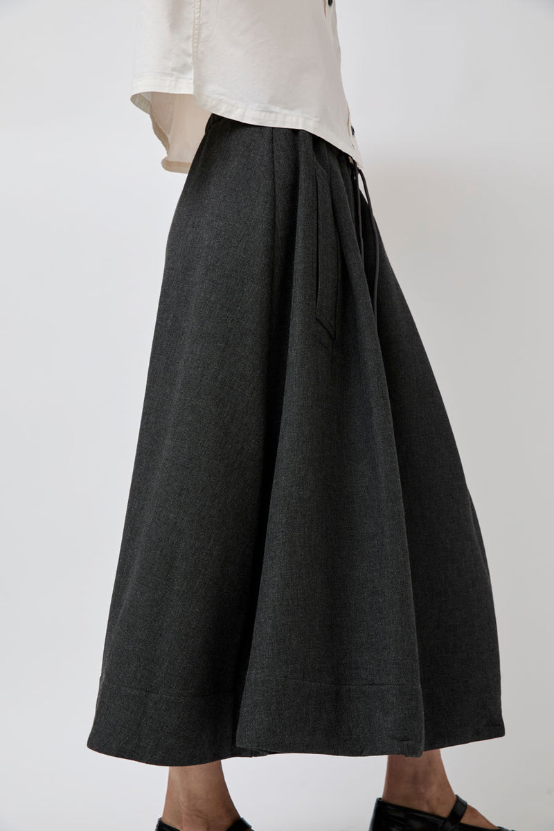 Girls of Dust Meadow Skirt in Anthracite
