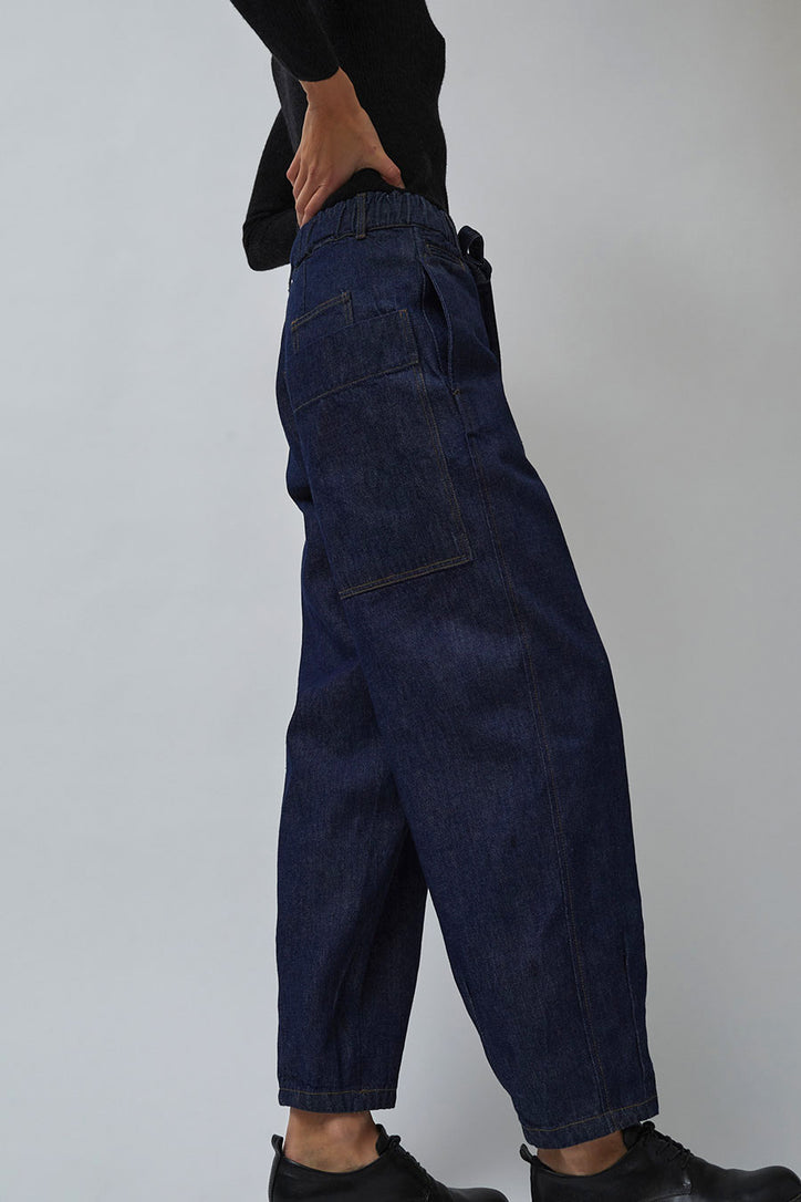 Buy Girls Navy Solid Slim Fit Trousers Online - 683388 | Allen Solly