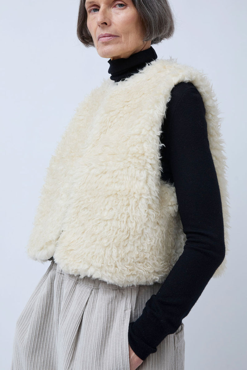 Girls of Dust Peak Vest in Ecru