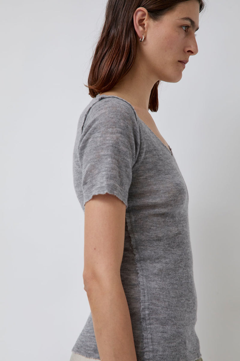 Guðrun & Guðrun Barbara V Neck T-Shirt in Grey