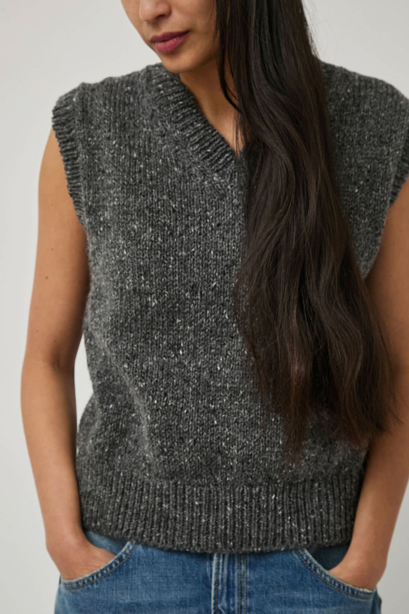 HOWLIN' Lost my Sleeves Knit Vest in Charcoal