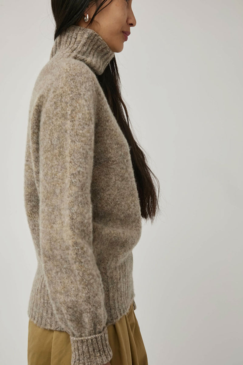 HOWLIN' Tango in Japan Turtleneck in Mixed Shrooms