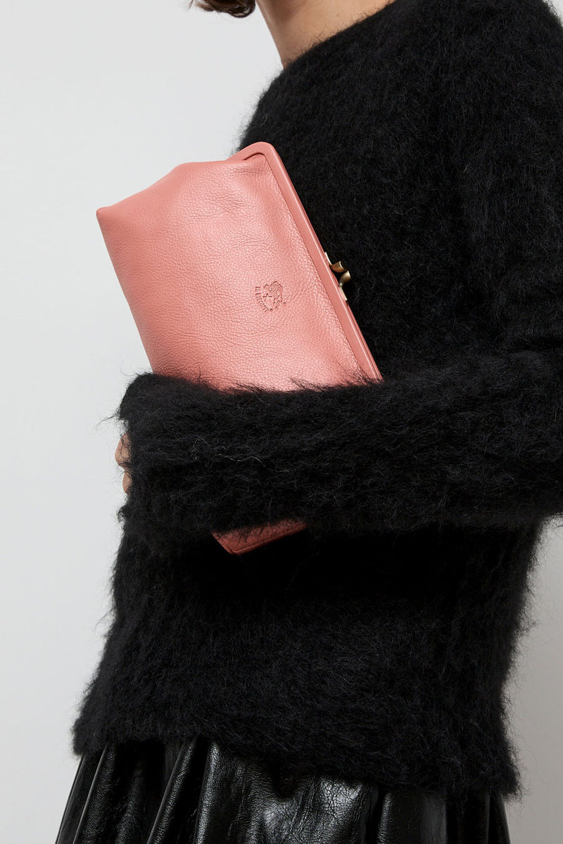 Il Bisonte Classic Clutch in Grapefruit