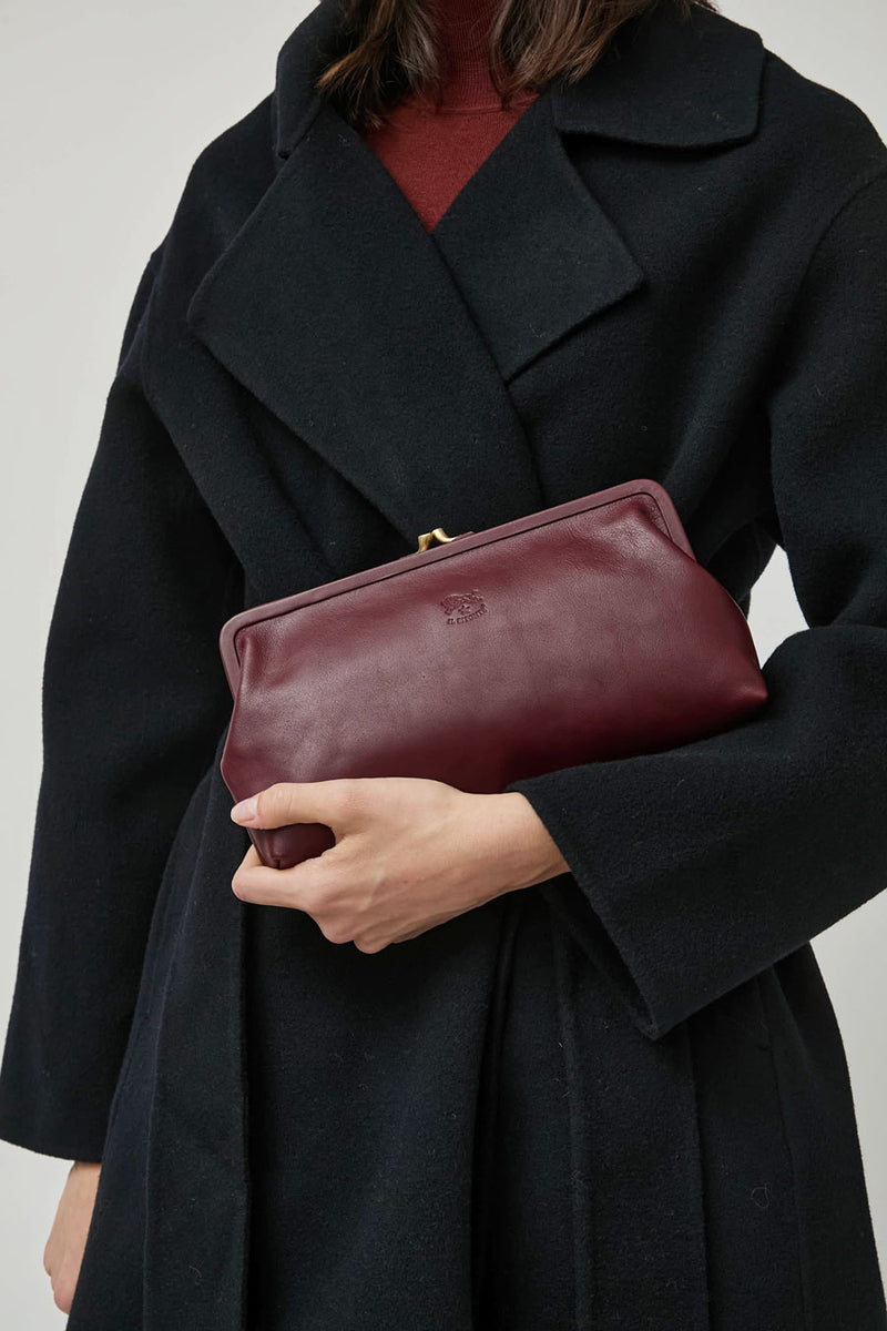 Il Bisonte Manuela Clutch in Amarena