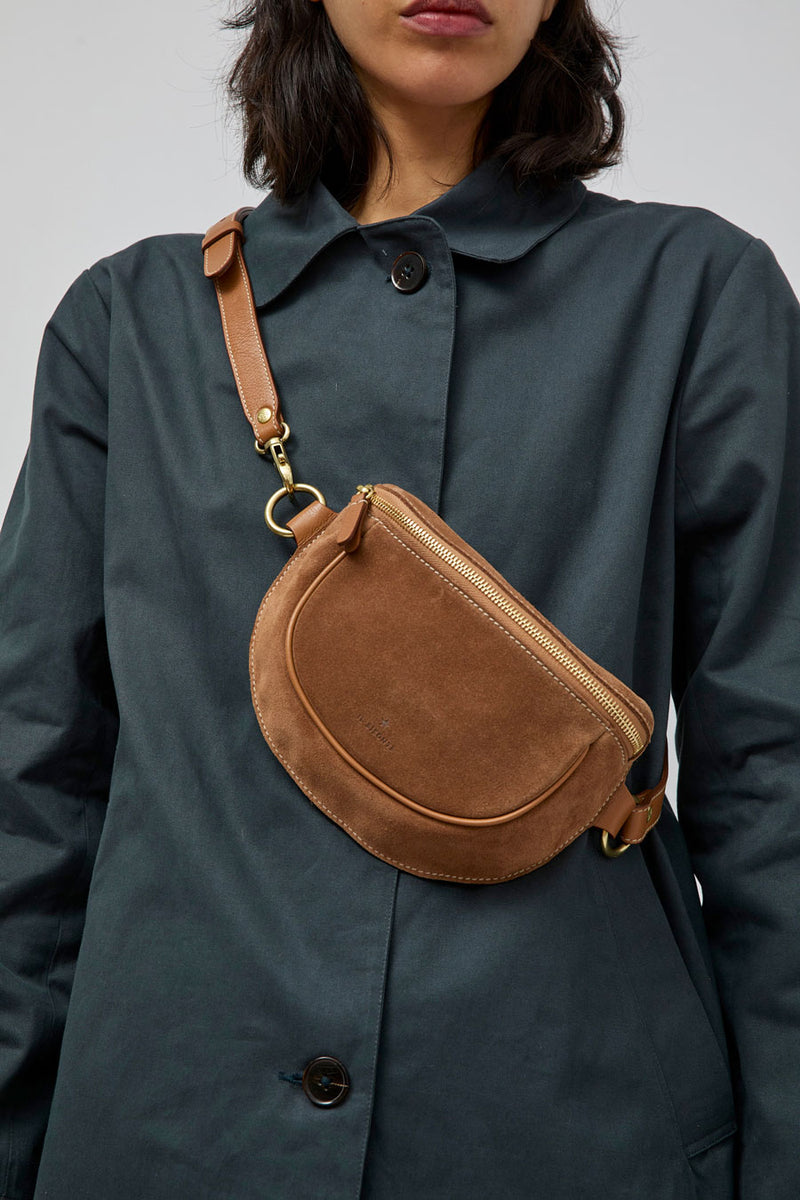 Il Bisonte Oliveta Belt Bag in Gianduia Suede
