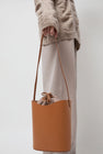 Il Bisonte Roseto Bucket Bag in Naturale