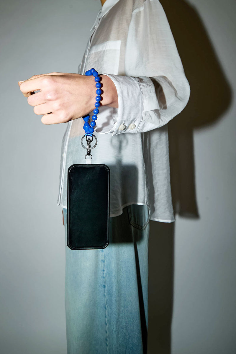 Ina Seifart Perlen Zickzack Short Keyholder and Phone Chain in Blue