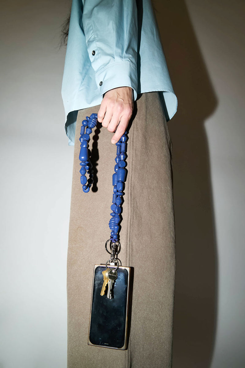 Ina Seifart Perlenmix Handykette Phone Necklace in Blueberry
