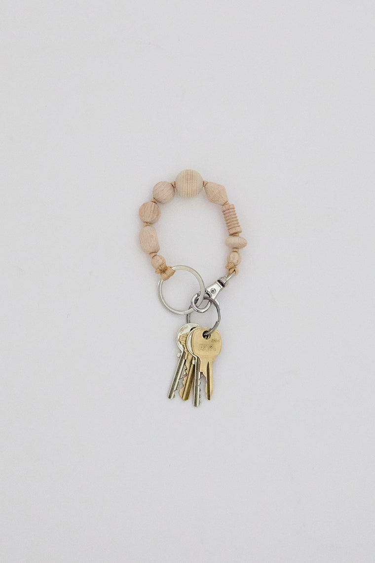 Ina Seifart Perlenmix Short Keyholder in Natural