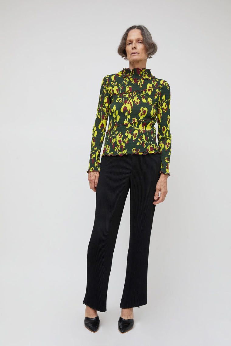 Julia Heuer Karl Top in Electric Ingrid