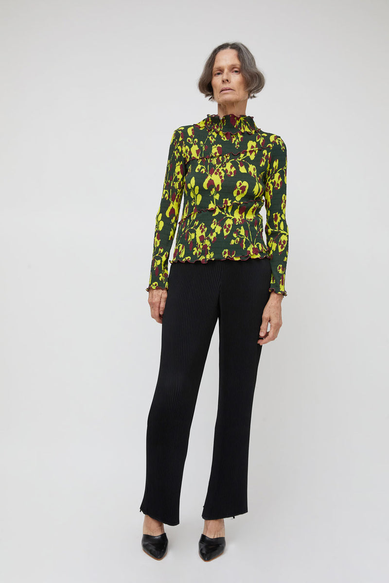 Julia Heuer Karl Top in Electric Ingrid