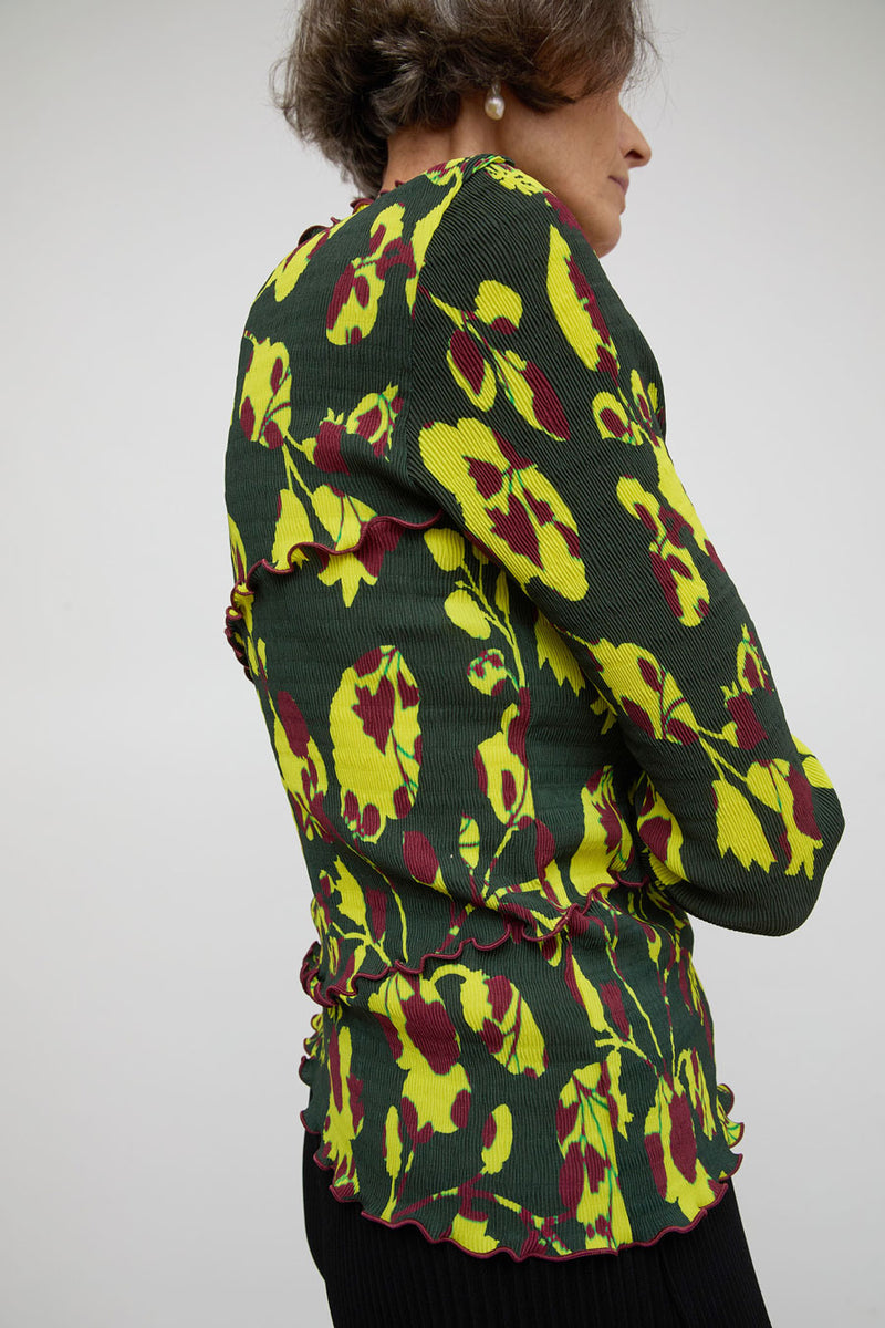 Julia Heuer Karl Top in Electric Ingrid