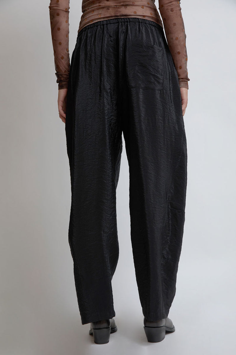 KkCo Crescent Pant in Obsidian