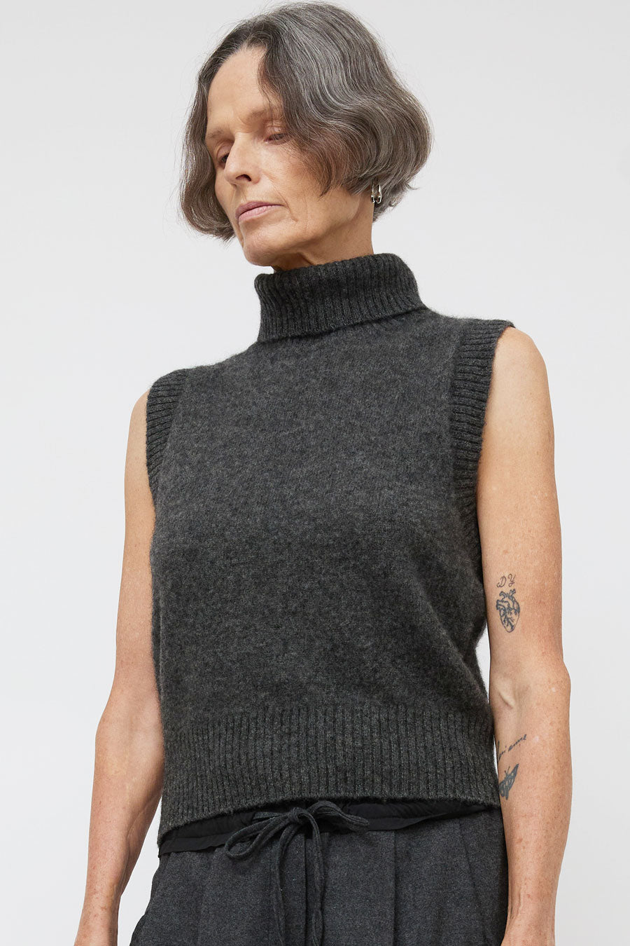 La Piscine Knit Turtle Vest in Dark Grey