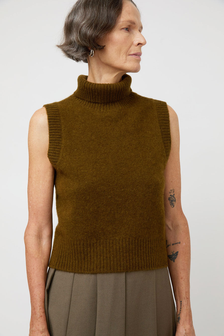 La Piscine Knit Turtle Vest in Khaki