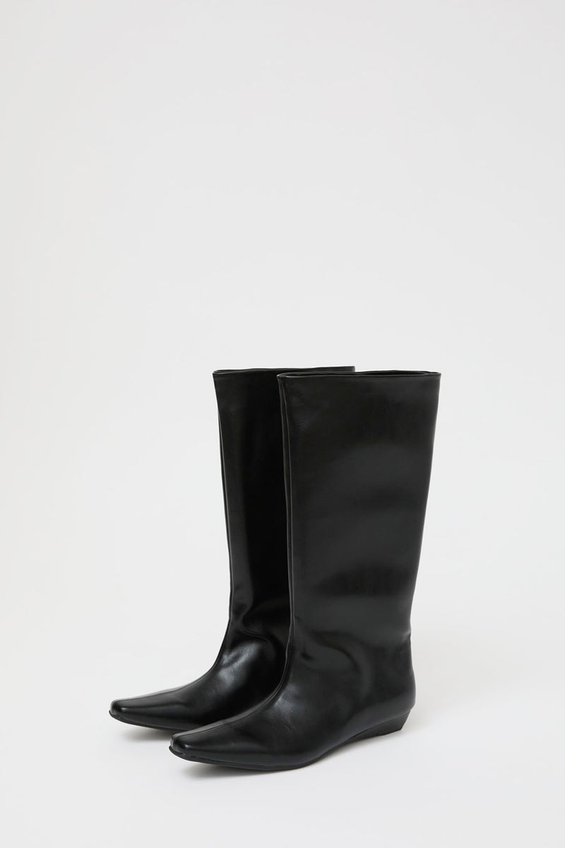 La Piscine Leather Boots in Black