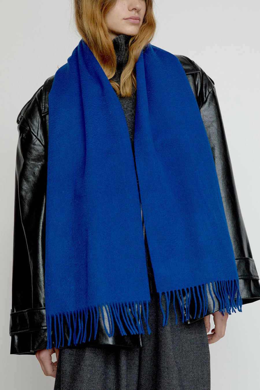 La Piscine Scarf in Bluette