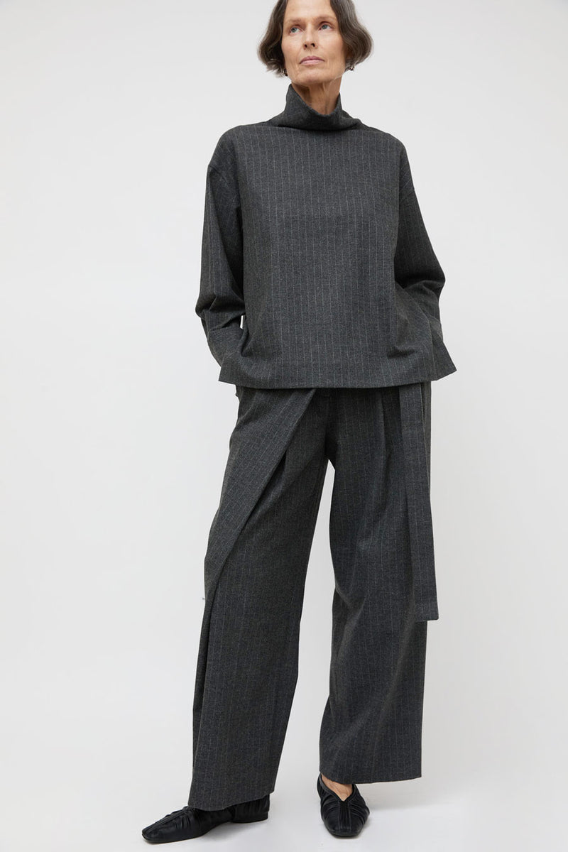 La Piscine Turtleneck Shirt in Dark Grey
