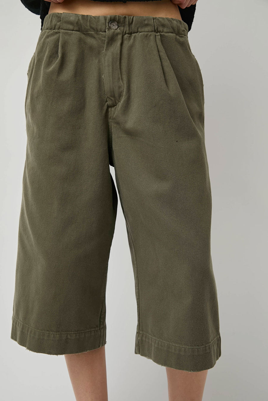 Lauren Manoogian Washed Crop Trouser in Fatigue